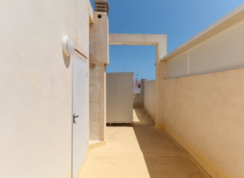 Resale - Apartment / flat - Torrevieia - Center