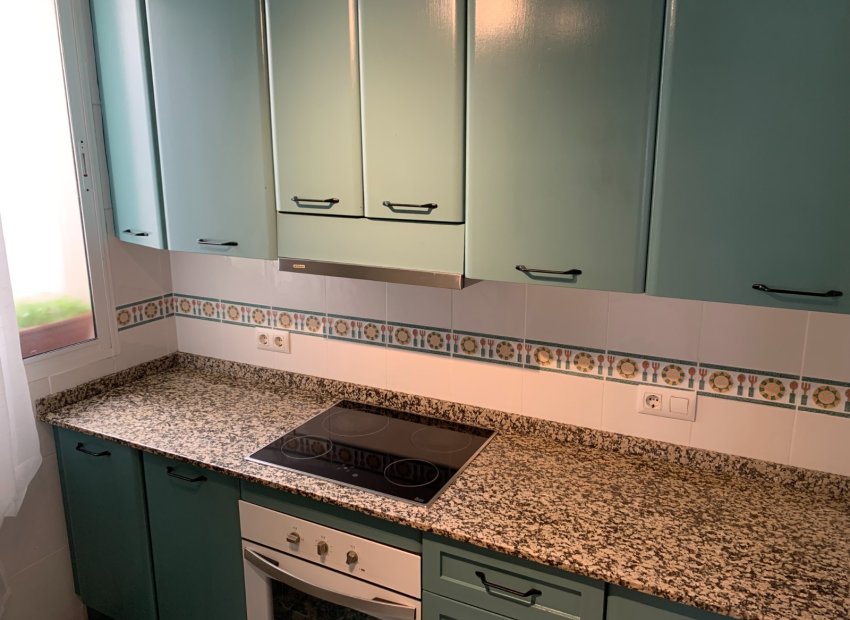 Resale - Apartment / flat - Torrevieia - Center