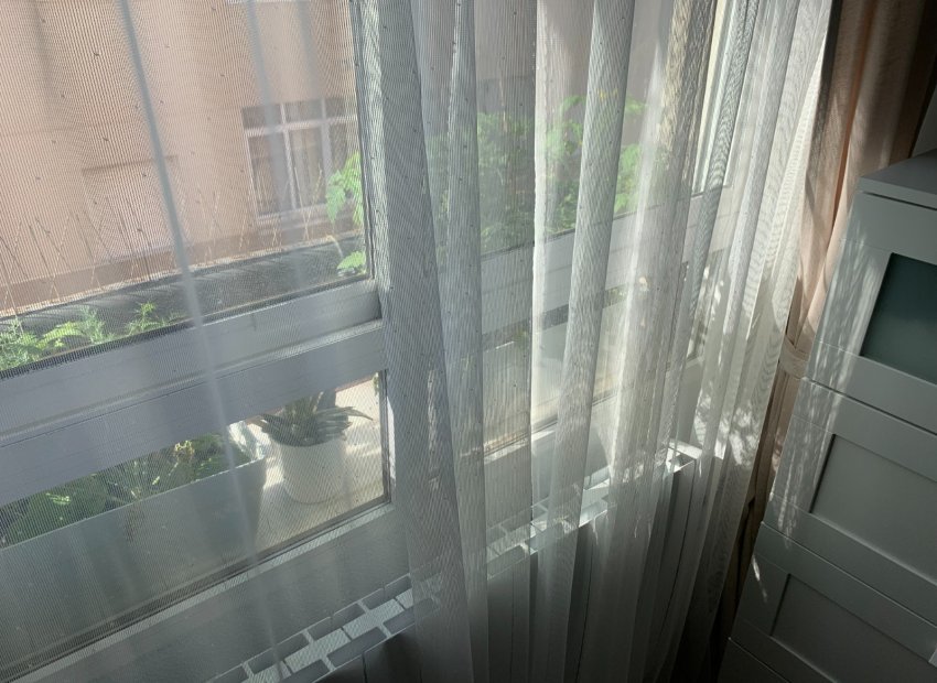 Resale - Apartment / flat - Torrevieia - Center