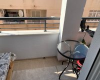 Resale - Apartment / flat - Torrevieia - Center