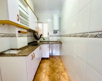 Resale - Apartment / flat - Torrevieia - Center