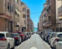 Resale - Apartment / flat - Torrevieia - Center