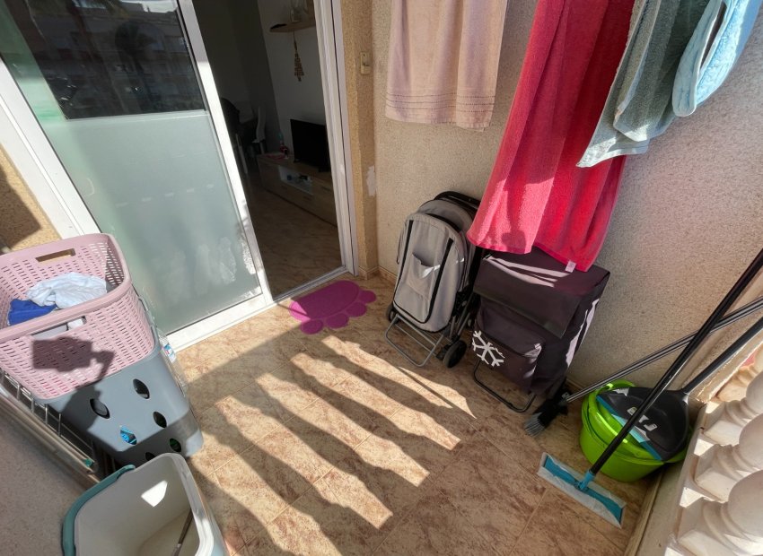 Resale - Apartment / flat - Torrevieia - Comunidad Valenciana