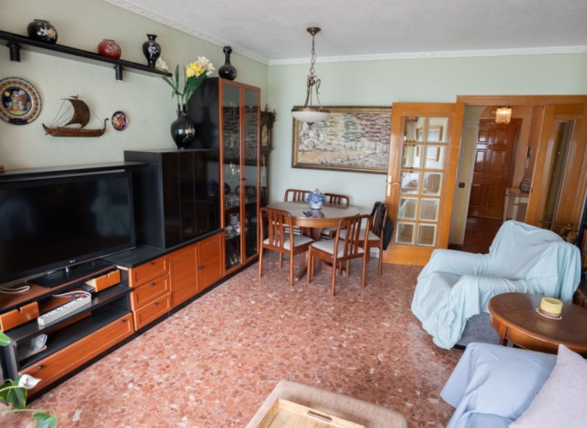 Resale - Apartment / flat - Torrevieia - Costa Blanca