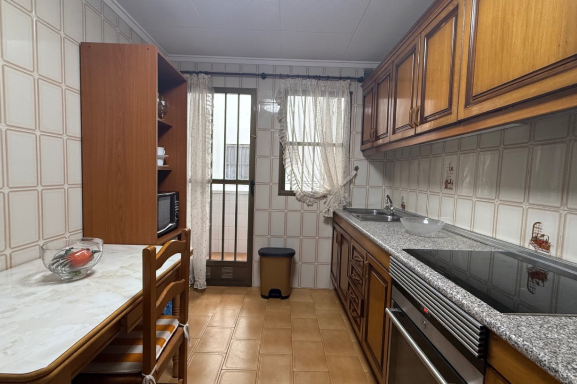 Resale - Apartment / flat - Torrevieia - Costa Blanca