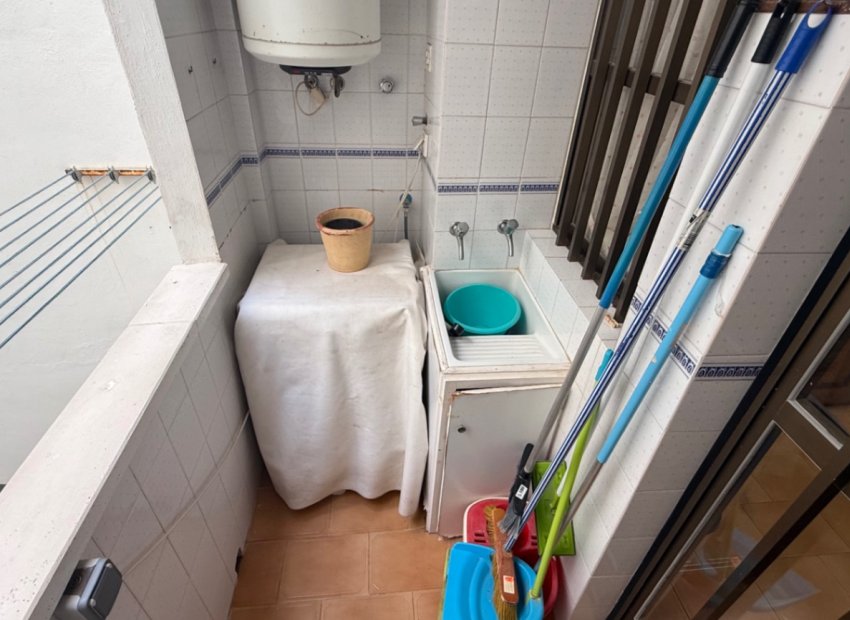 Resale - Apartment / flat - Torrevieia - Costa Blanca