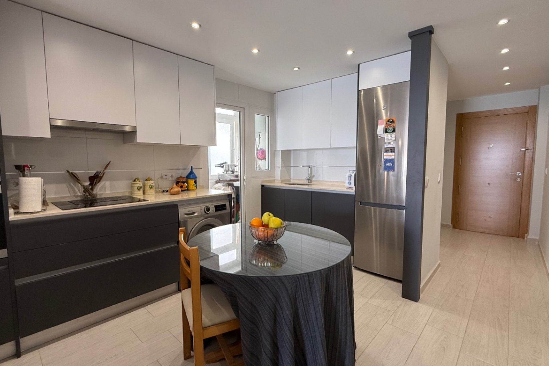 Resale - Apartment / flat - Torrevieia - Costa Blanca