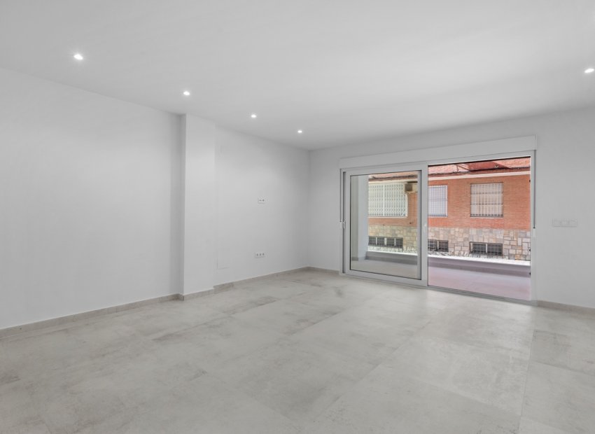 Resale - Apartment / flat - Torrevieia - El Acequión - Los Náufragos