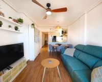 Resale - Apartment / flat - Torrevieia - El Acequión - Los Náufragos