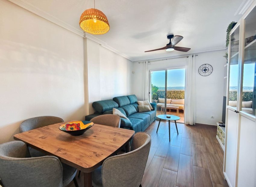 Resale - Apartment / flat - Torrevieia - El Acequión - Los Náufragos