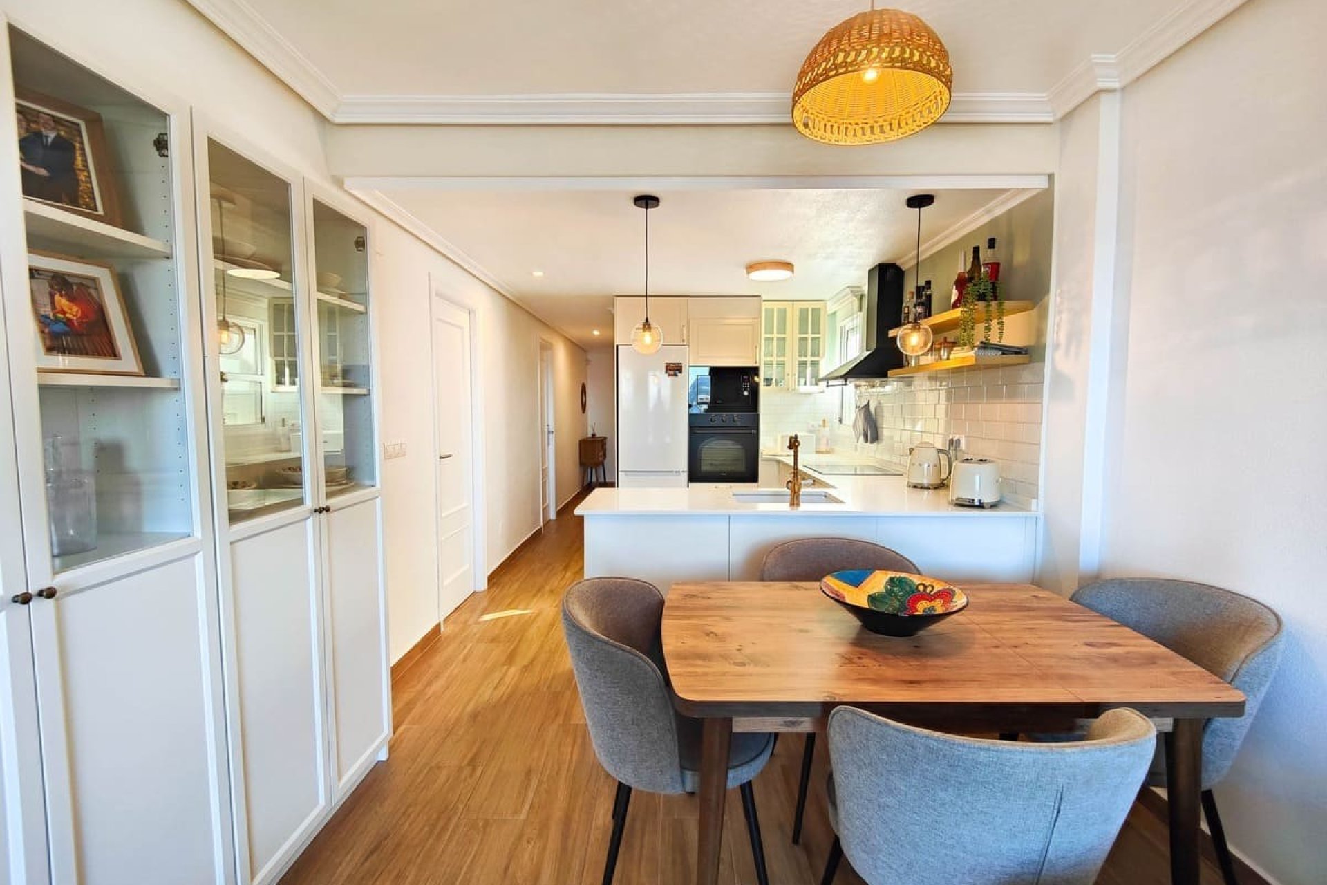 Resale - Apartment / flat - Torrevieia - El Acequión - Los Náufragos