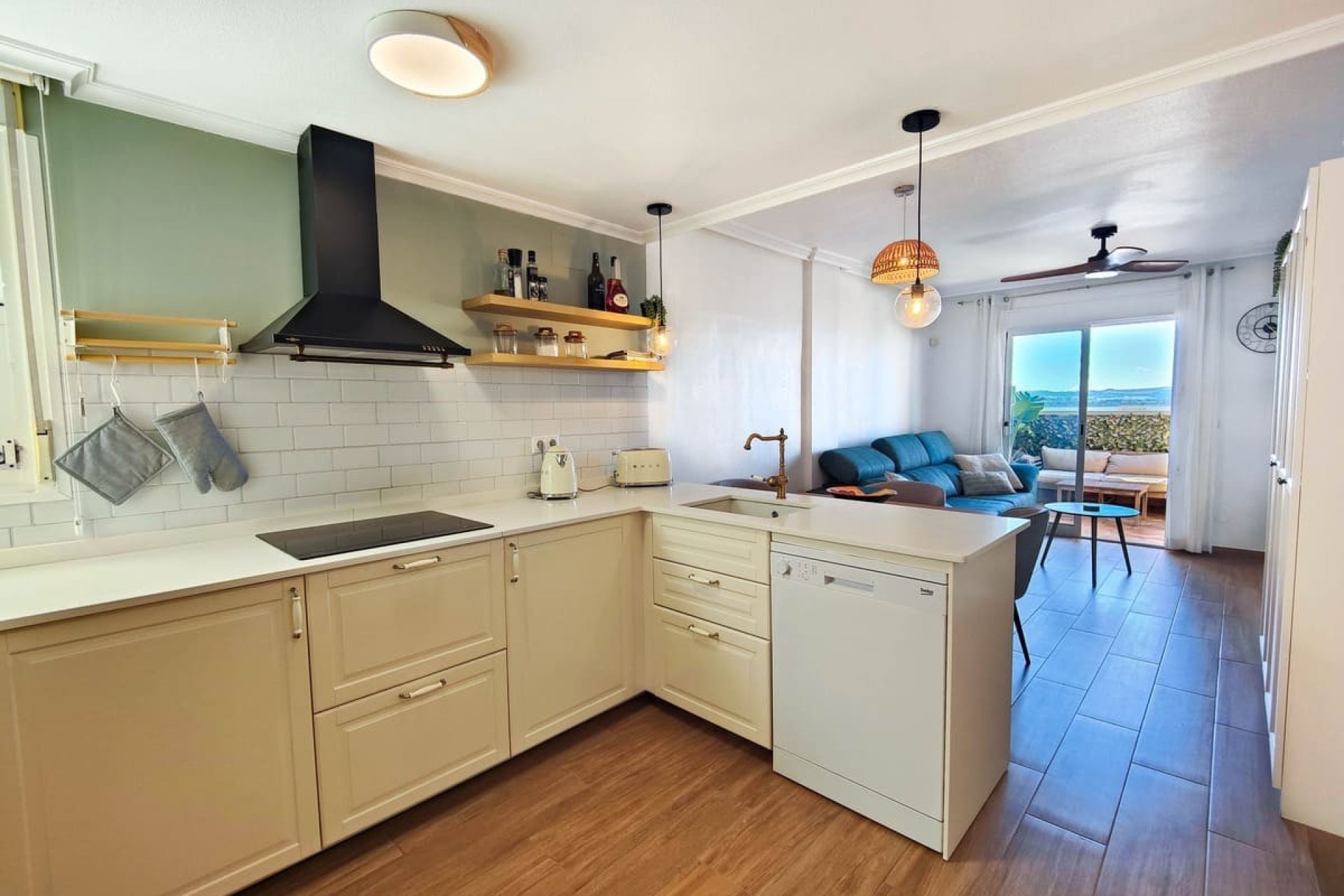 Resale - Apartment / flat - Torrevieia - El Acequión - Los Náufragos