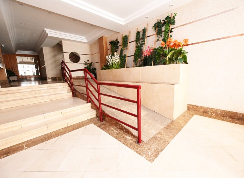 Resale - Apartment / flat - Torrevieia - La Mata