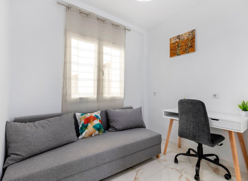 Resale - Apartment / flat - Torrevieia - La Mata