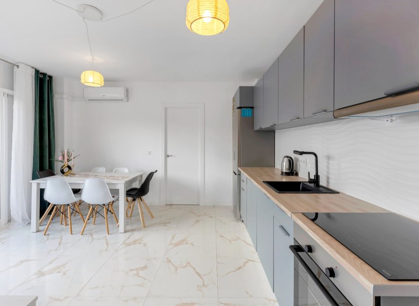 Resale - Apartment / flat - Torrevieia - La Mata