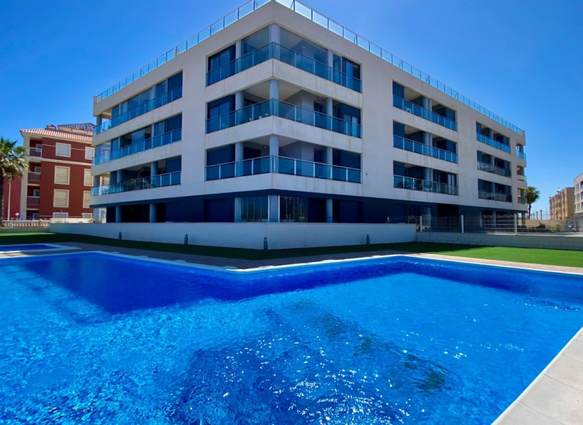 Resale - Apartment / flat - Torrevieia - La Mata
