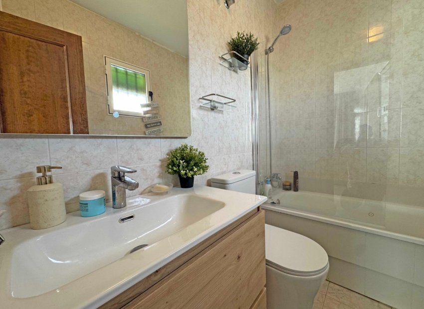 Resale - Apartment / flat - Torrevieia - La Mata