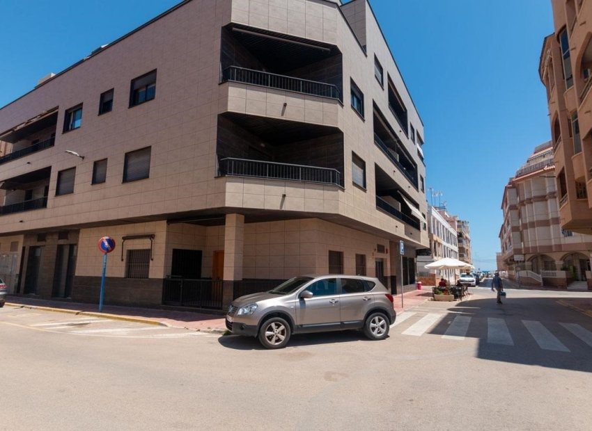 Resale - Apartment / flat - Torrevieia - La Mata