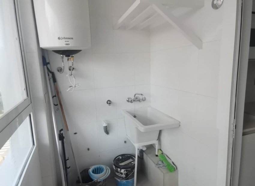 Resale - Apartment / flat - Torrevieia - La Mata