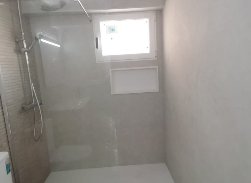 Resale - Apartment / flat - Torrevieia - La Mata