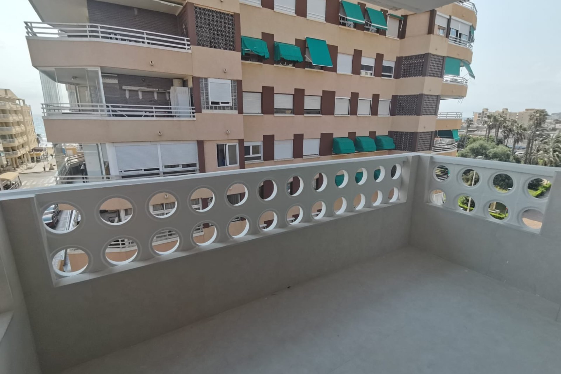 Resale - Apartment / flat - Torrevieia - La Mata