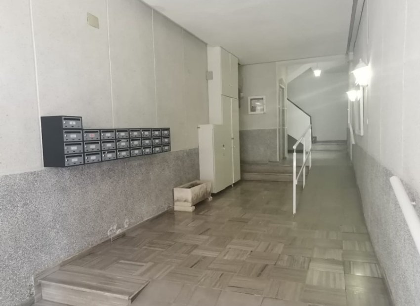 Resale - Apartment / flat - Torrevieia - La Mata