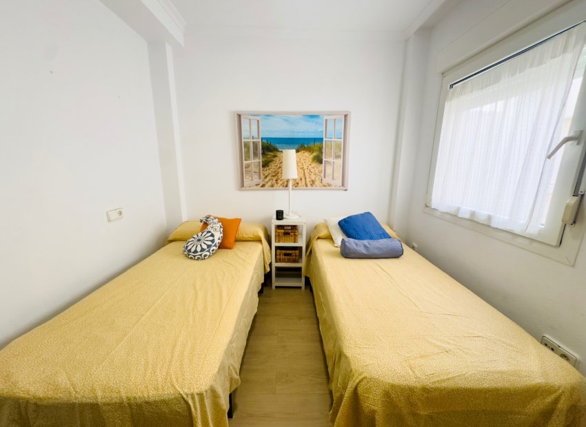 Resale - Apartment / flat - Torrevieia - La Mata