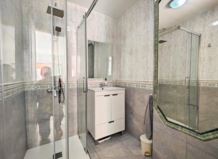 Resale - Apartment / flat - Torrevieia - La Mata