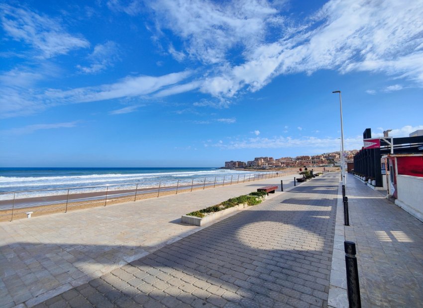 Resale - Apartment / flat - Torrevieia - La Mata