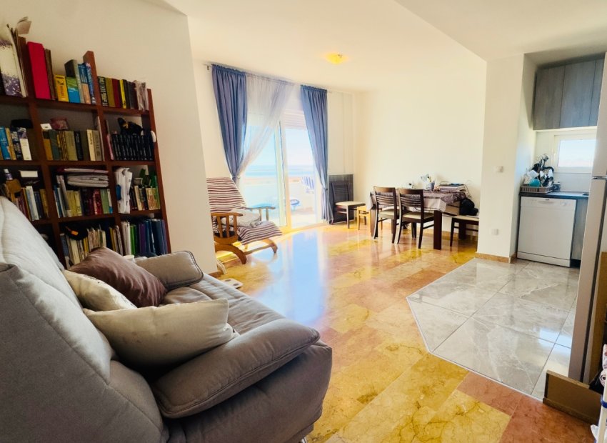 Resale - Apartment / flat - Torrevieia - La Mata
