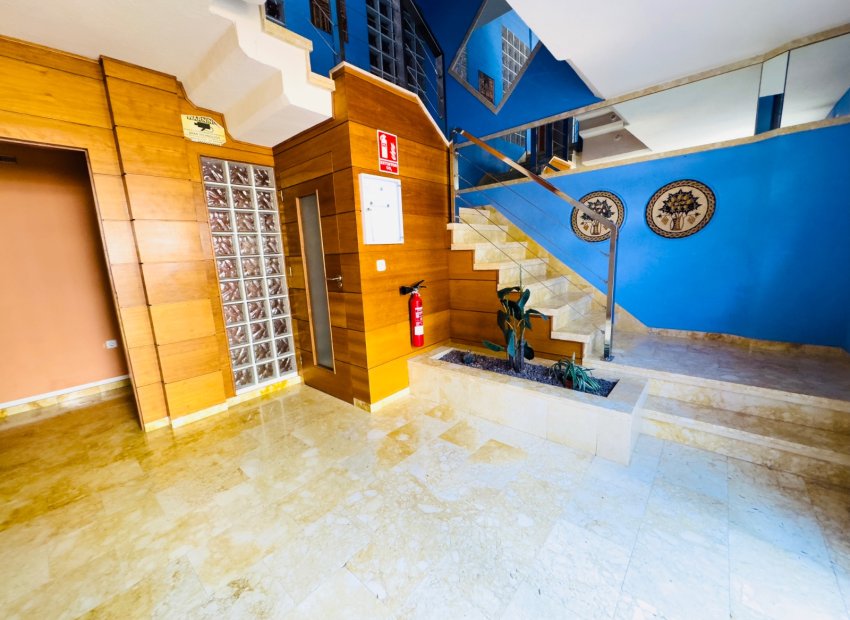 Resale - Apartment / flat - Torrevieia - La Mata