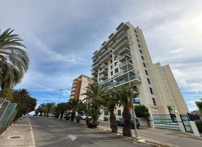 Resale - Apartment / flat - Torrevieia - La Veleta