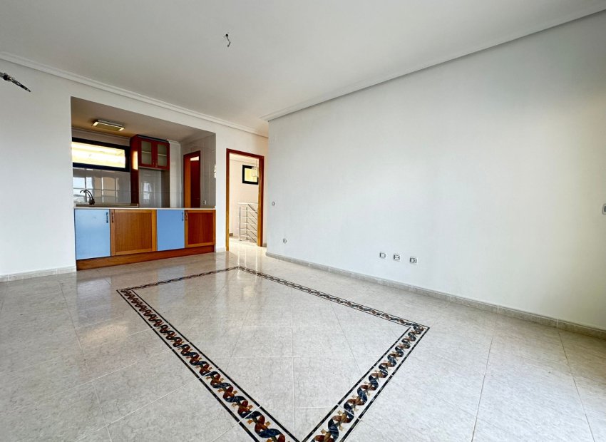 Resale - Apartment / flat - Torrevieia - La Veleta