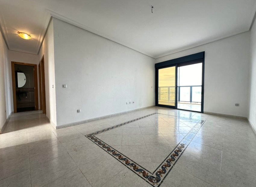 Resale - Apartment / flat - Torrevieia - La Veleta