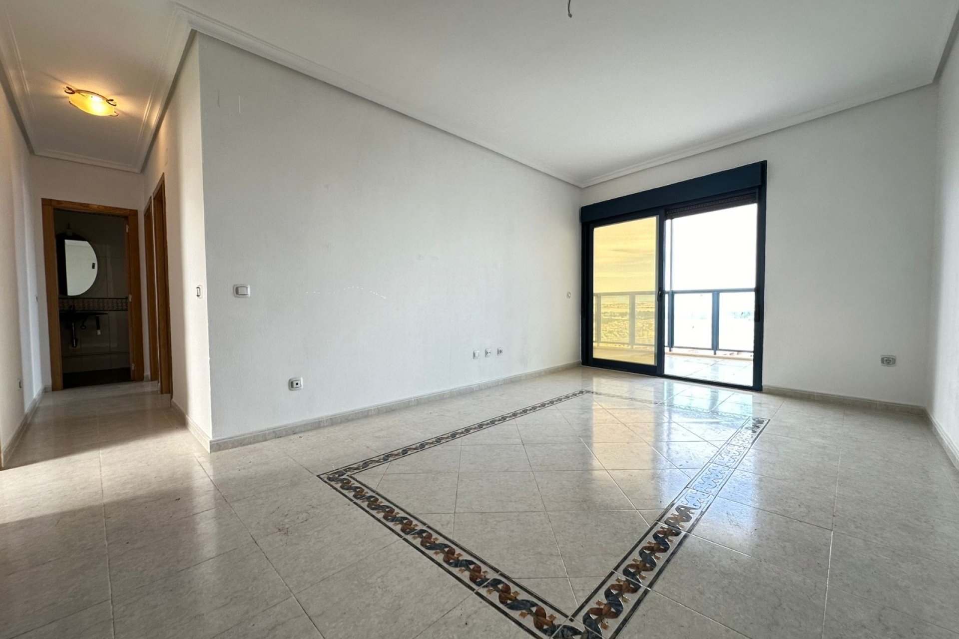Resale - Apartment / flat - Torrevieia - La Veleta