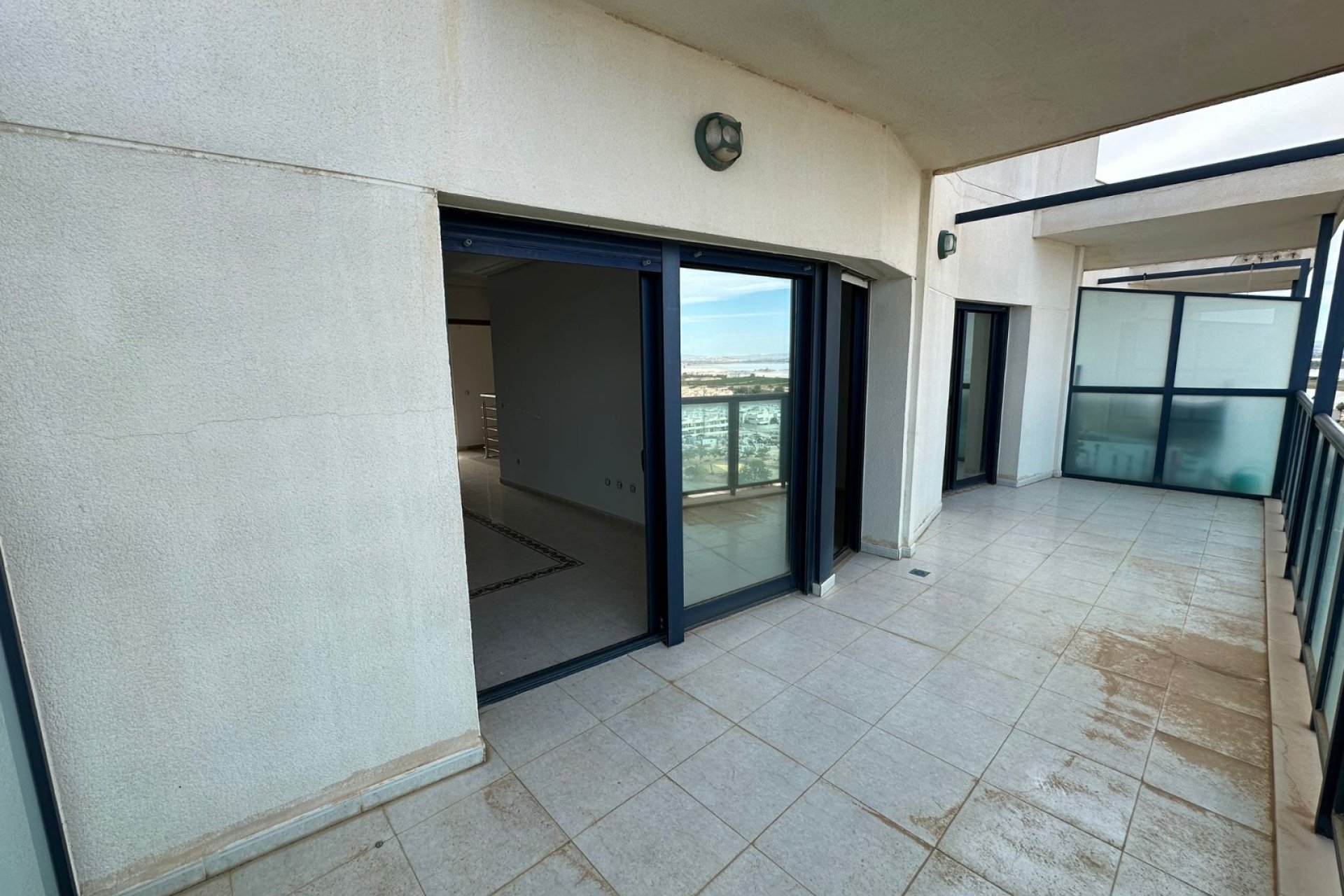 Resale - Apartment / flat - Torrevieia - La Veleta