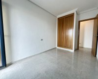Resale - Apartment / flat - Torrevieia - La Veleta
