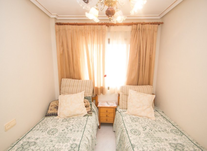 Resale - Apartment / flat - Torrevieia - La Veleta