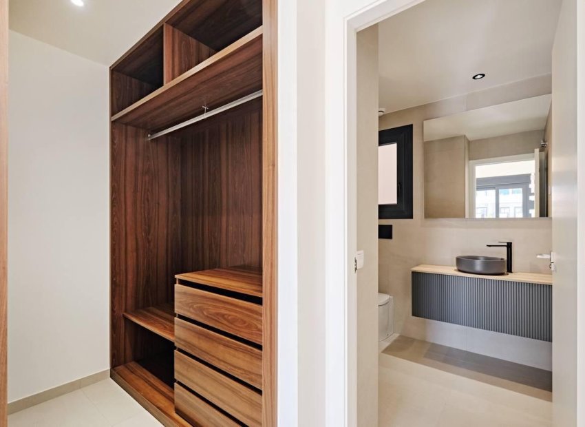 Resale - Apartment / flat - Torrevieia - La Veleta