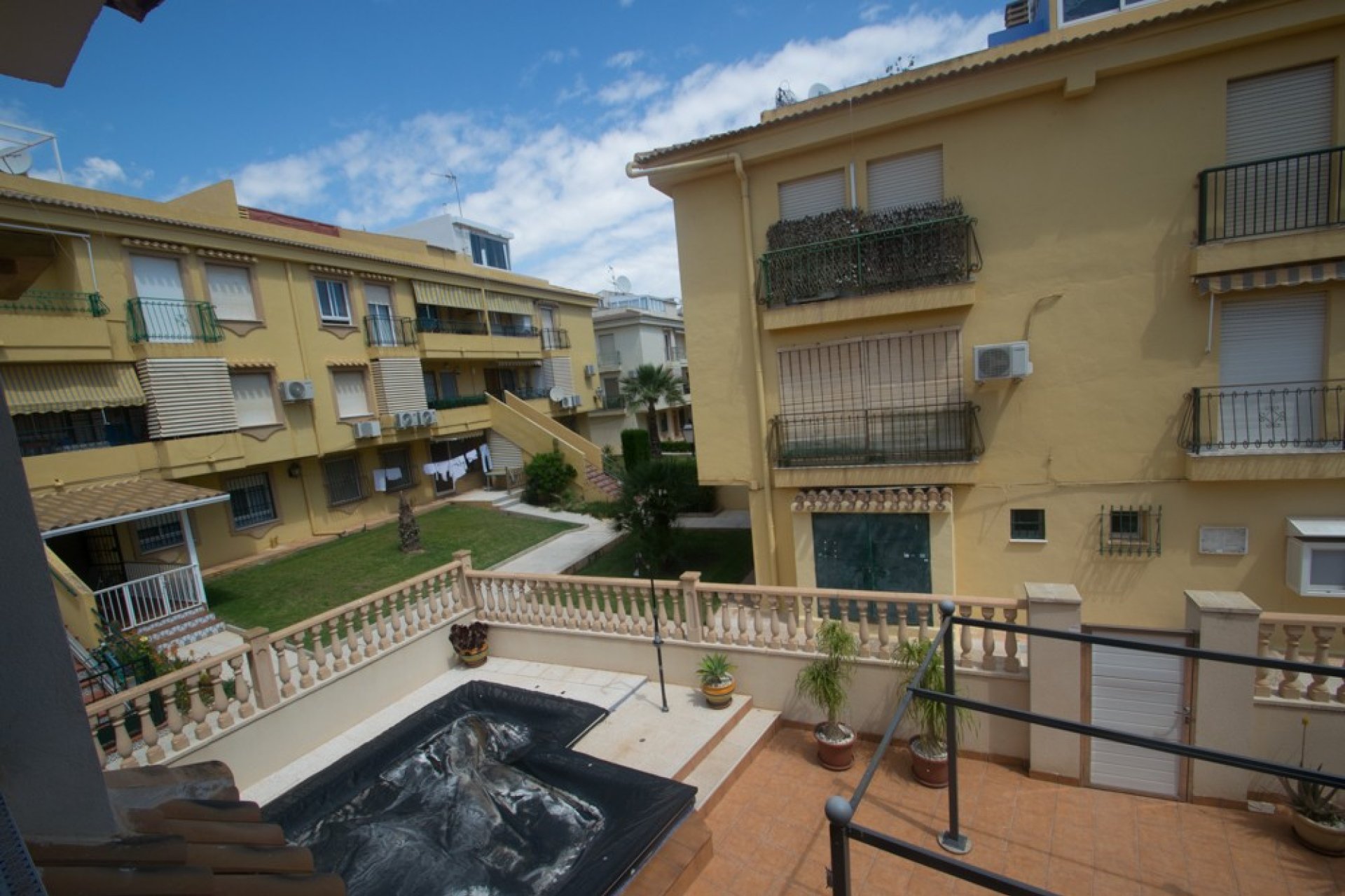 Resale - Apartment / flat - Torrevieia - La Veleta