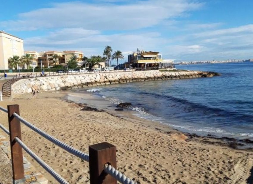 Resale - Apartment / flat - Torrevieia - La Veleta