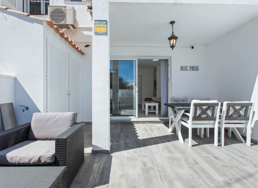 Resale - Apartment / flat - Torrevieia - Lago Jardin