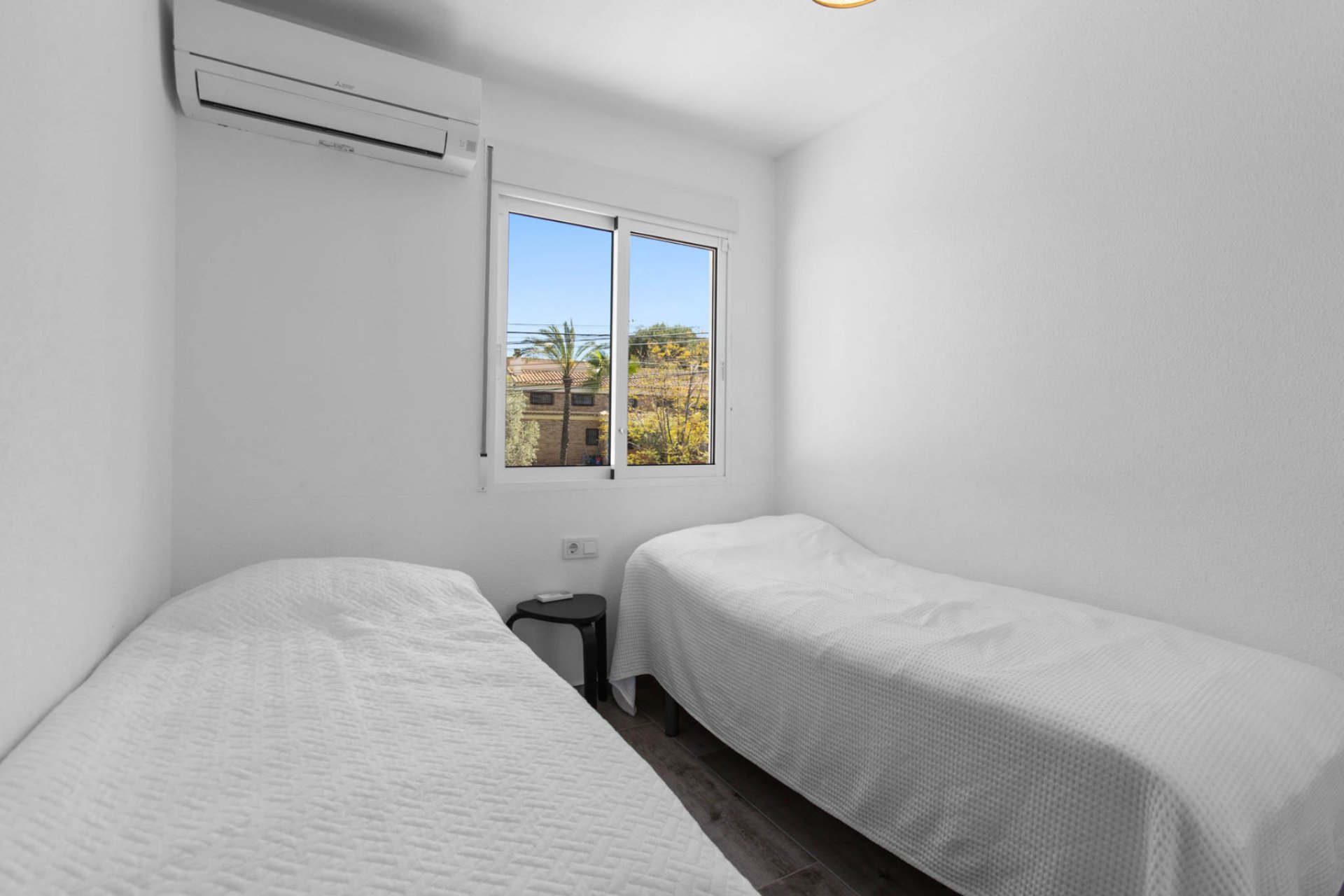 Resale - Apartment / flat - Torrevieia - Lago Jardin