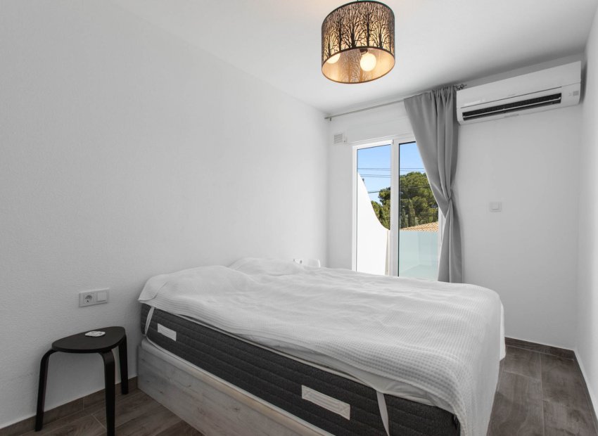 Resale - Apartment / flat - Torrevieia - Lago Jardin