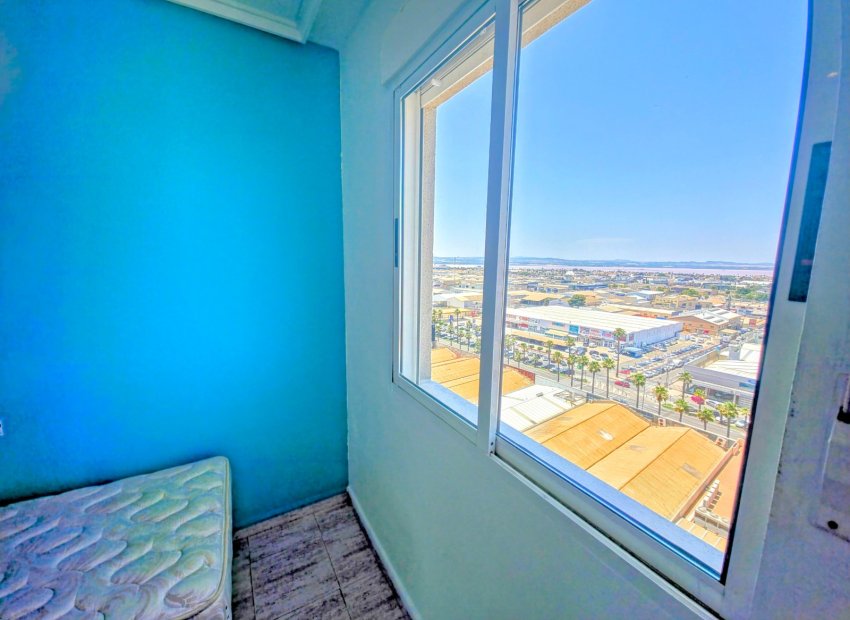 Resale - Apartment / flat - Torrevieia - Los Altos