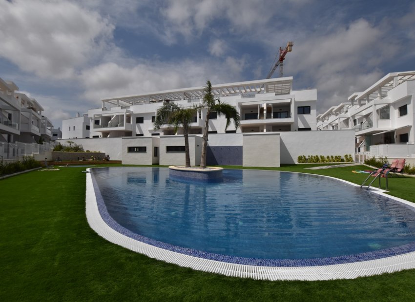 Resale - Apartment / flat - Torrevieia - Los Balcones