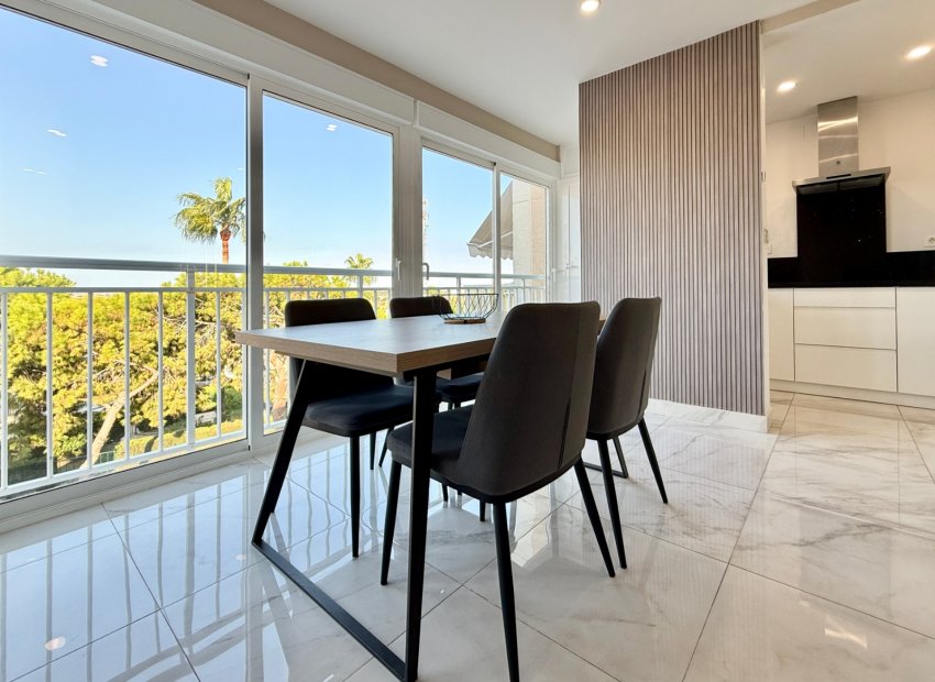 Resale - Apartment / flat - Torrevieia - Los Balcones