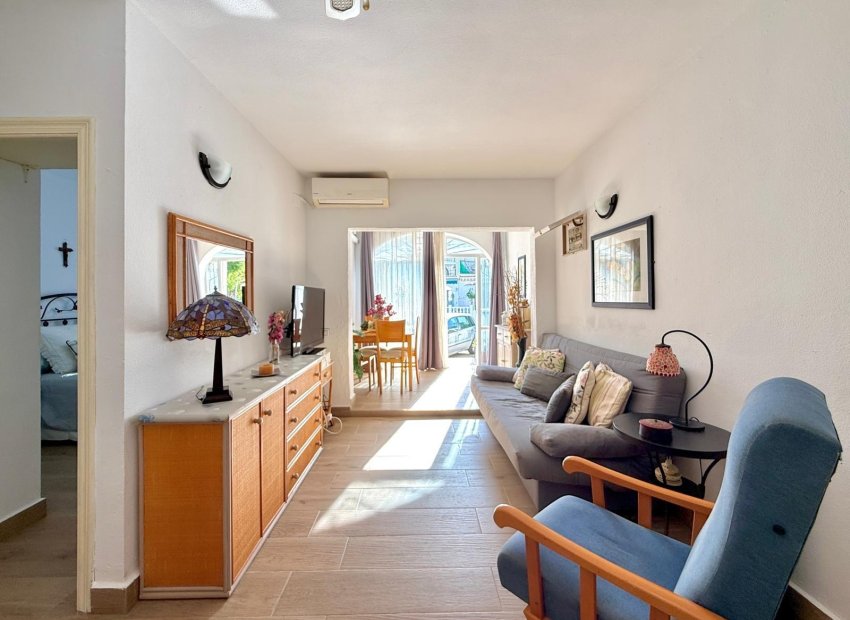 Resale - Apartment / flat - Torrevieia - Los Balcones