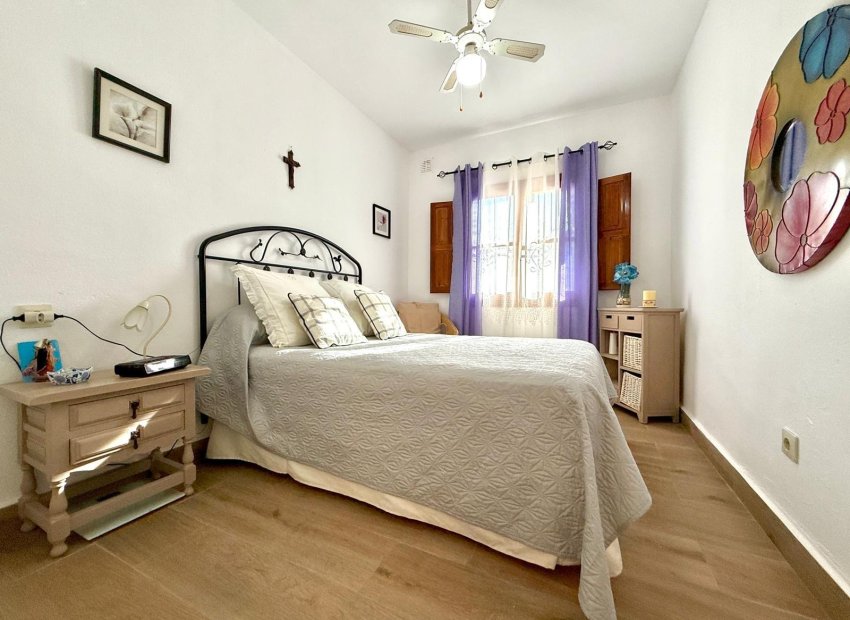 Resale - Apartment / flat - Torrevieia - Los Balcones