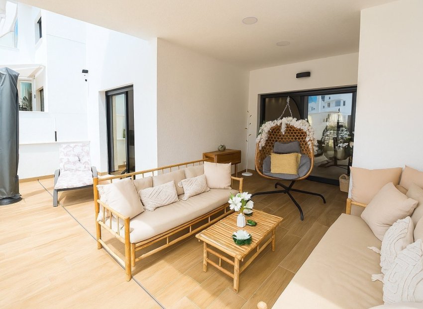 Resale - Apartment / flat - Torrevieia - Los Balcones